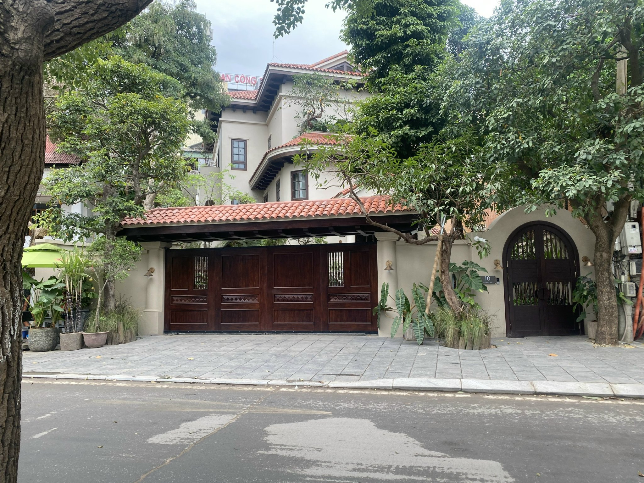 QUẢNG BÁ