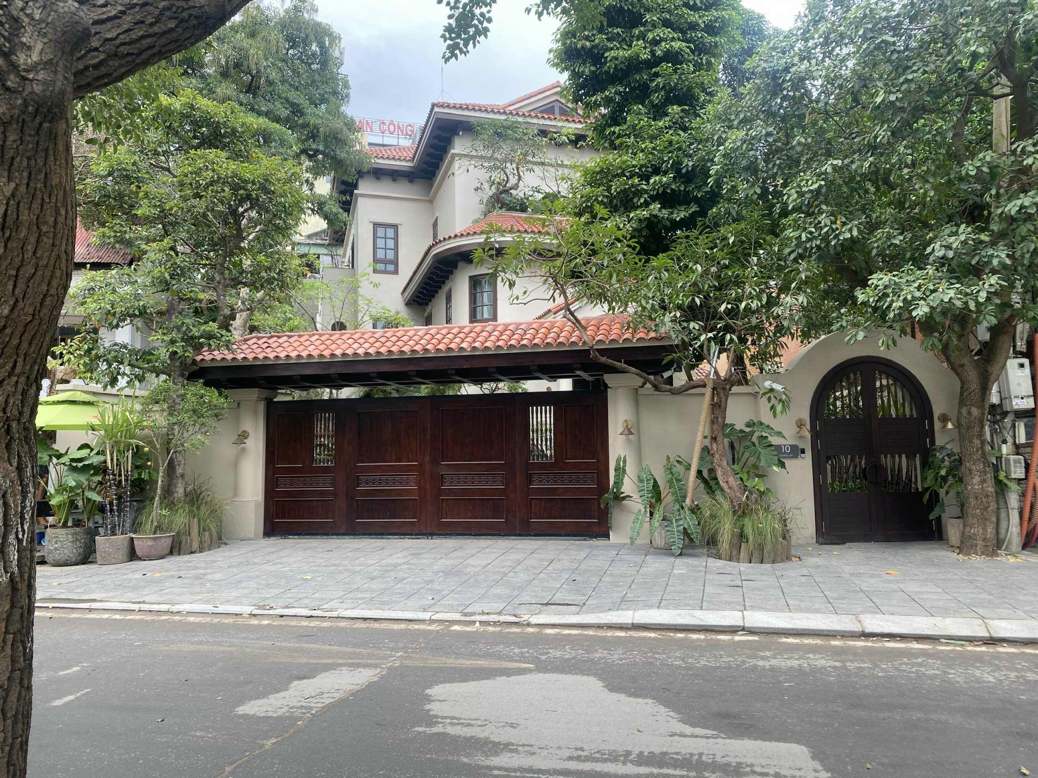 QUẢNG BÁ